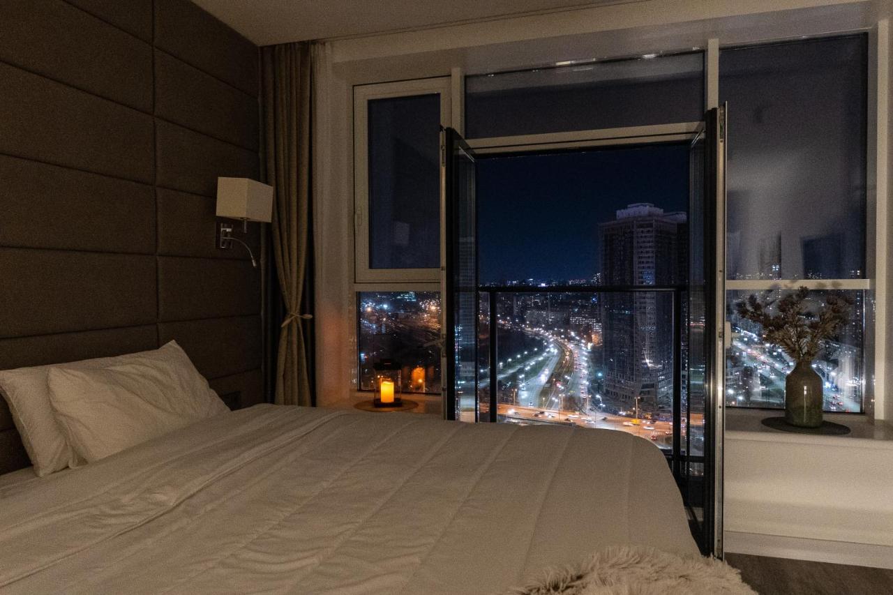 Victory-21 Luxury Apartment Center 키예프 외부 사진