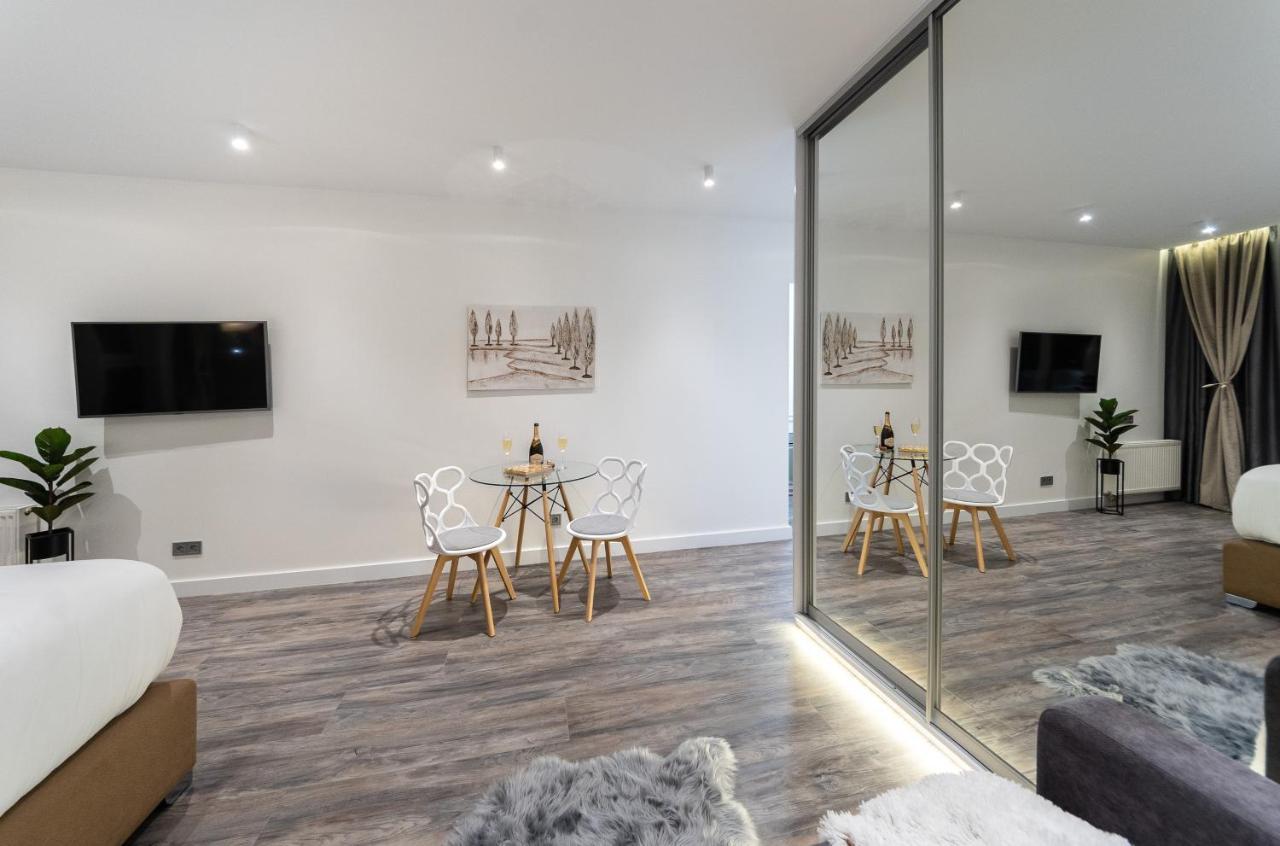 Victory-21 Luxury Apartment Center 키예프 외부 사진