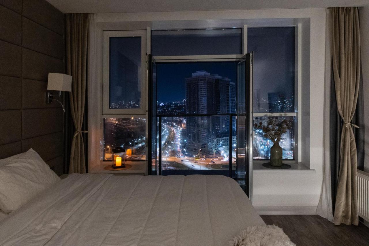 Victory-21 Luxury Apartment Center 키예프 외부 사진