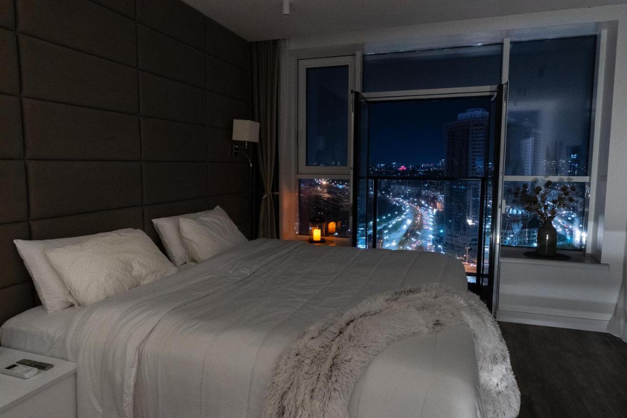 Victory-21 Luxury Apartment Center 키예프 외부 사진