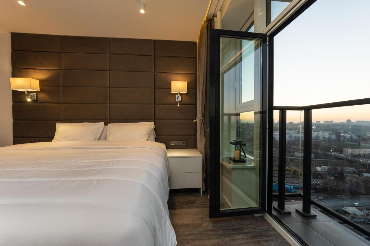 Victory-21 Luxury Apartment Center 키예프 외부 사진